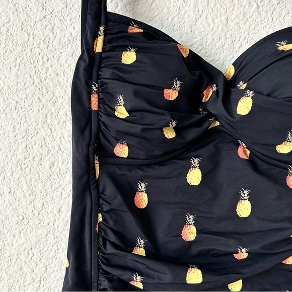 SEAFOLLY BLACK VINTAGE STYLE PINEAPPLE PRINTED ONE-PIECE SWIMSUIT - Picture 4 of 6